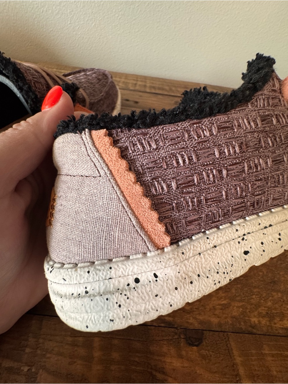 Hey Dude Women’s Wendy Warmth Casual Woven Slip-On Loafers in Mauve - Picture 10 of 11
